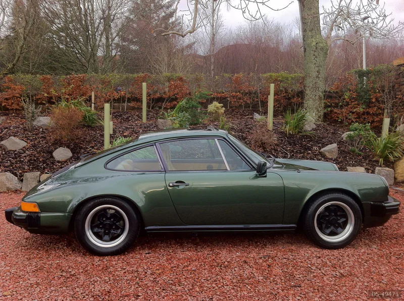 1979 Porsche 911sc in London 8