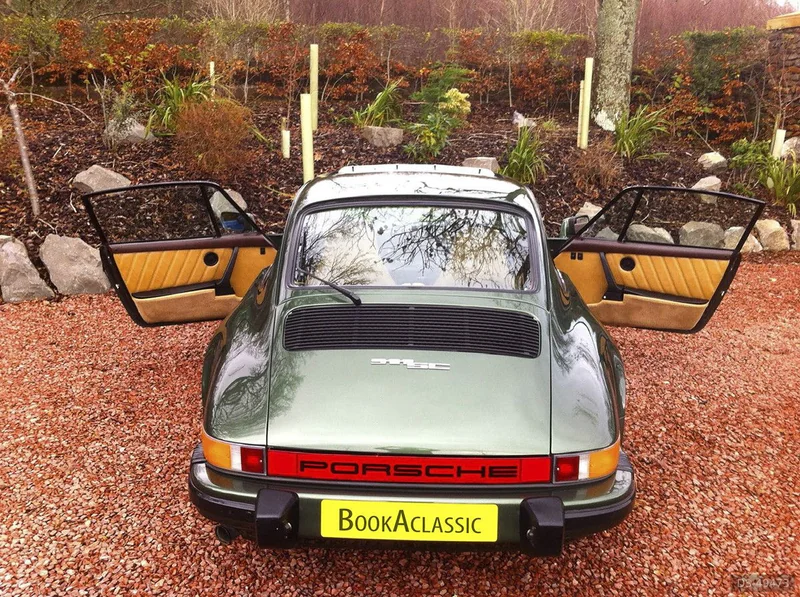 1979 Porsche 911sc in London 6