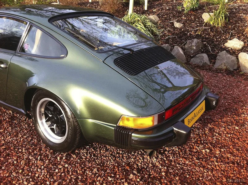1979 Porsche 911sc in London 10