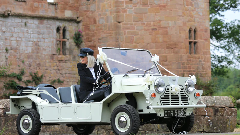 1965 Morris Mini Moke in London 9