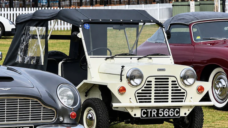 1965 Morris Mini Moke in London 2