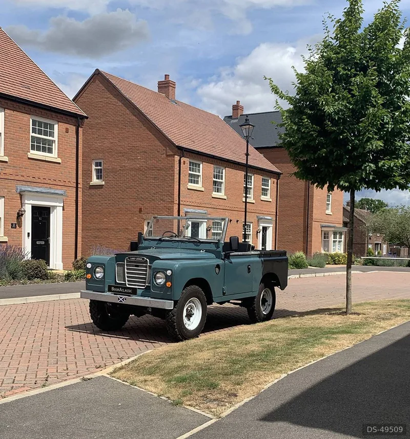 1975 Land Rover Series 3 in Cambridge 2
