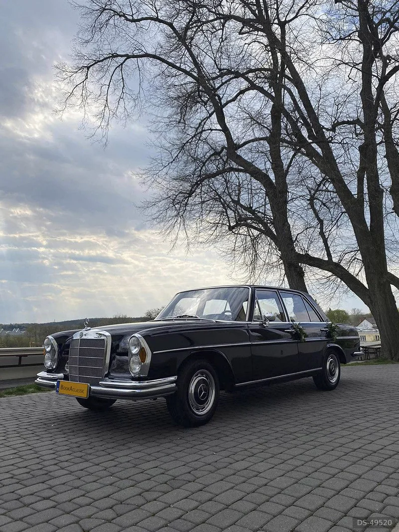 1970 Mercedes-Benz W108 in Warszawa 5
