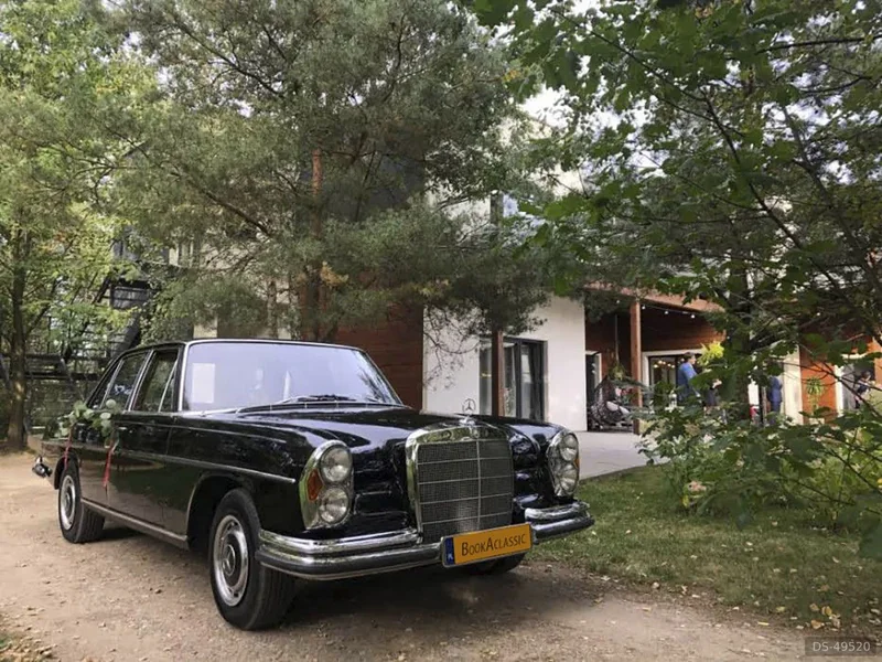 1970 Mercedes-Benz W108 in Warszawa 4