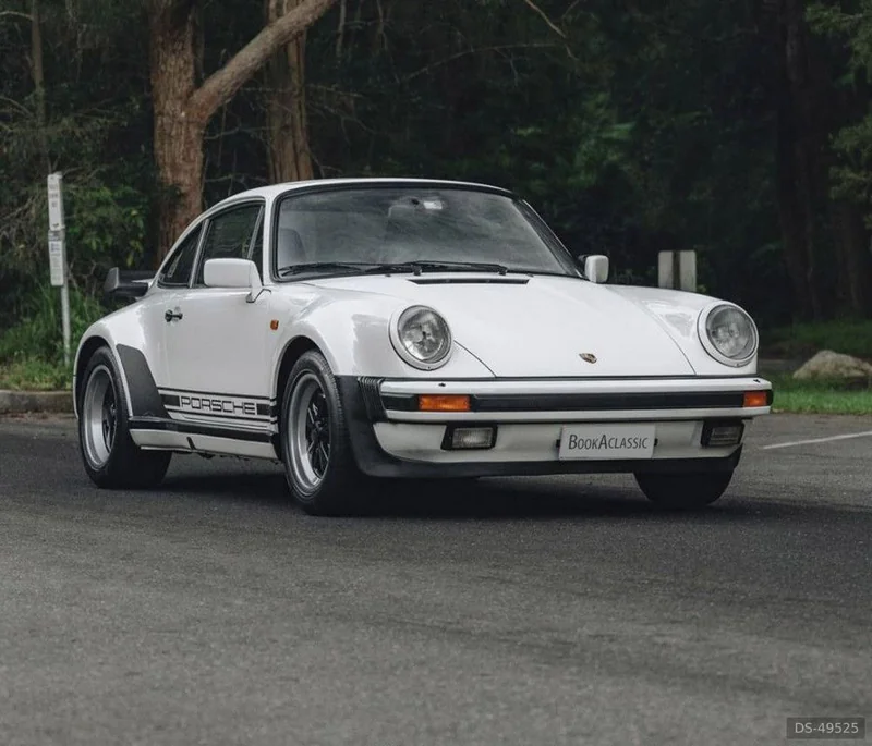 1986 Porsche 911 Supersport (Wide Body Turbo-look) in Sydney 11