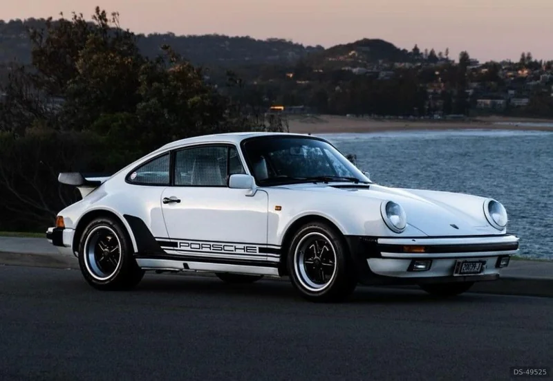 1986 Porsche 911 Supersport (Wide Body Turbo-look) in Sydney 5