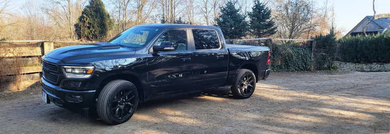 2022 Dodge Ram 1500 Hemi in Praha 9