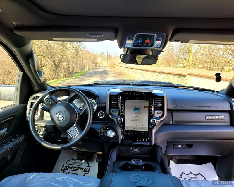 2022 Dodge Ram 1500  Hemi - Sport in Praha 9 9