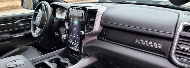 2022 Dodge Ram 1500  Hemi - Laramie Sport in Praha 9 7