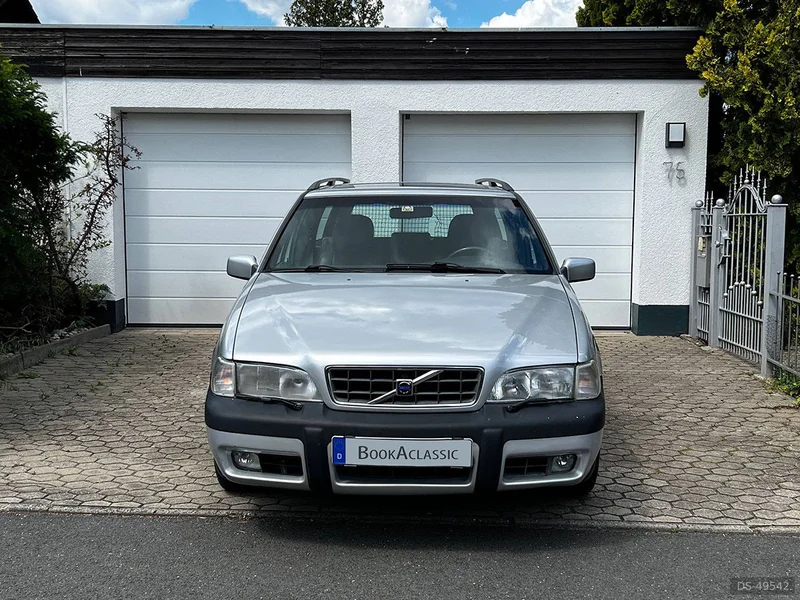 2000 Volvo V70 Xc in Herzogenaurach 2