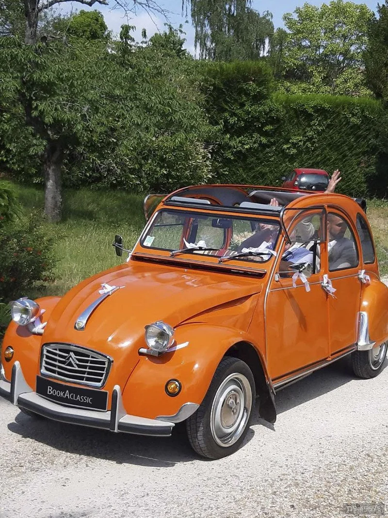 1975 Citroen 2cv6 in Saint-michel-sur-orge 6