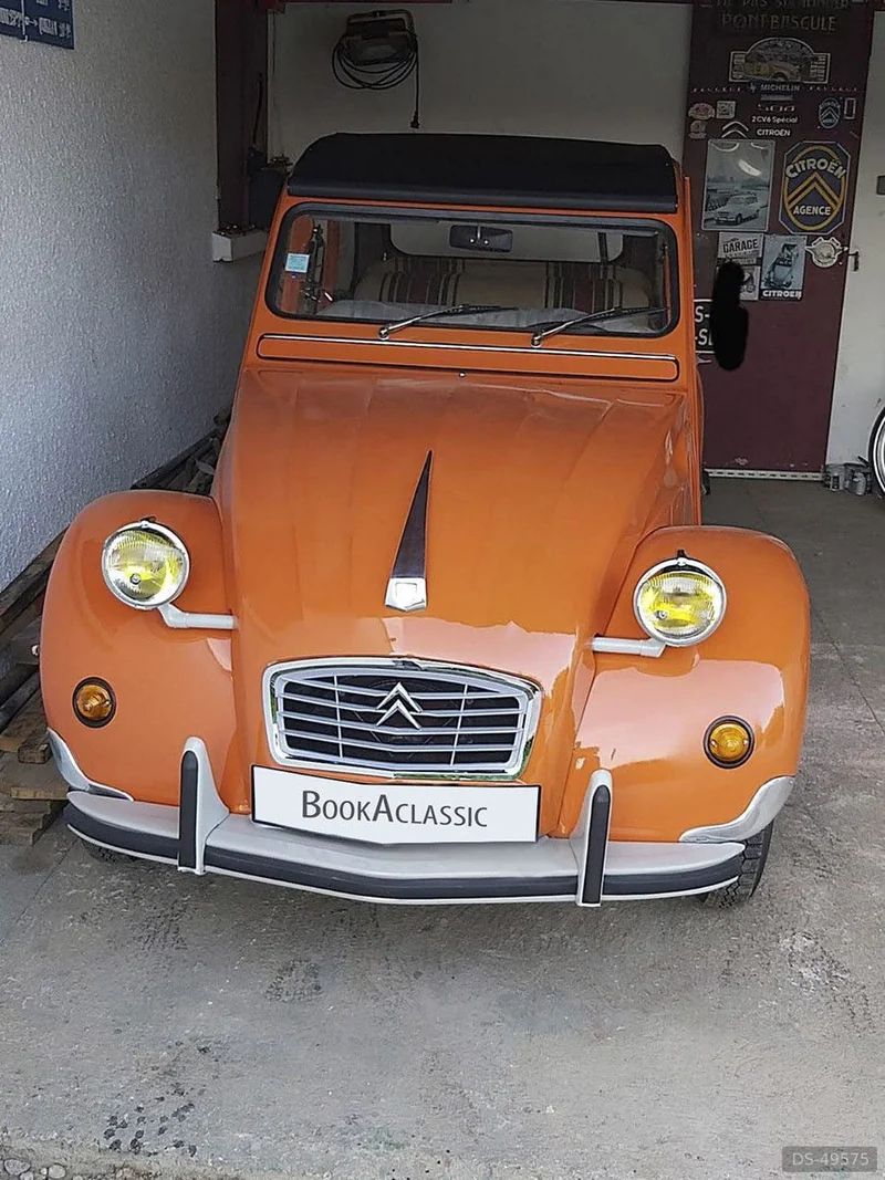 1975 Citroen 2cv6 in Saint-michel-sur-orge 2