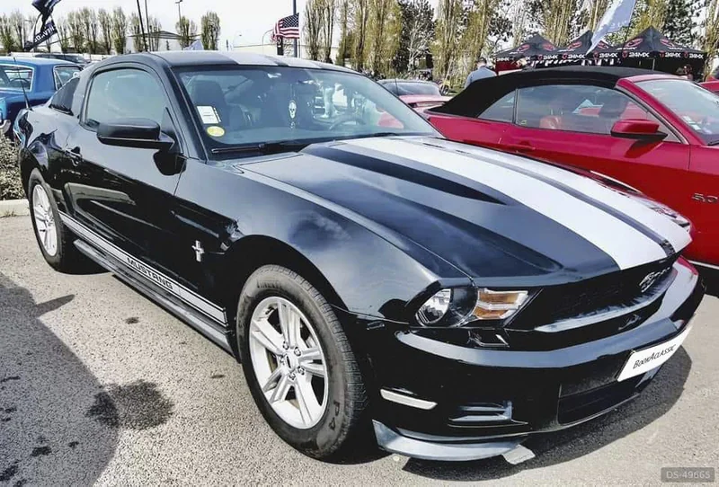 2011 Ford Mustang Coupé in Elbeuf 5