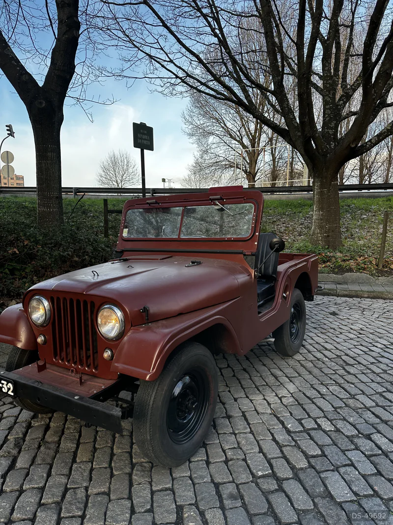 1954 Jeep Willys Cj-5 in Porto 5