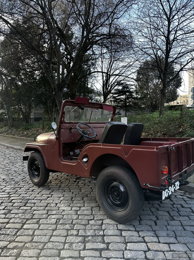 1954 Jeep Willys Cj-5 in Porto 7