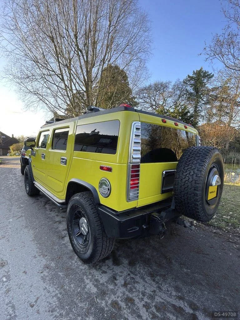2003 Hummer H2 in London 3