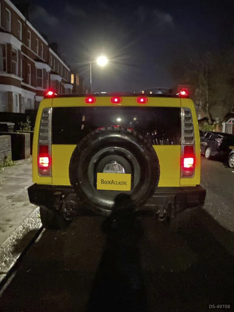 2003 Hummer H2 in London 7