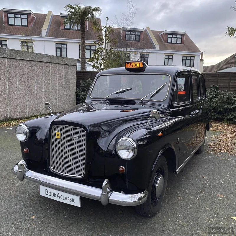 1974 Austin Fx4 Taxi in London 4