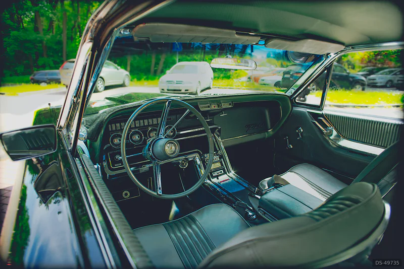 1965 Ford Thunderbird in Toruń 4