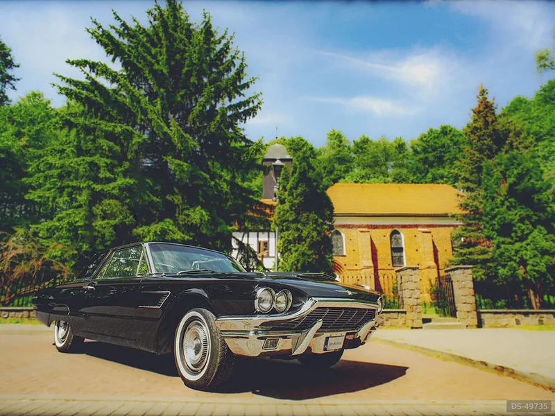 1965 Ford Thunderbird in Toruń 5