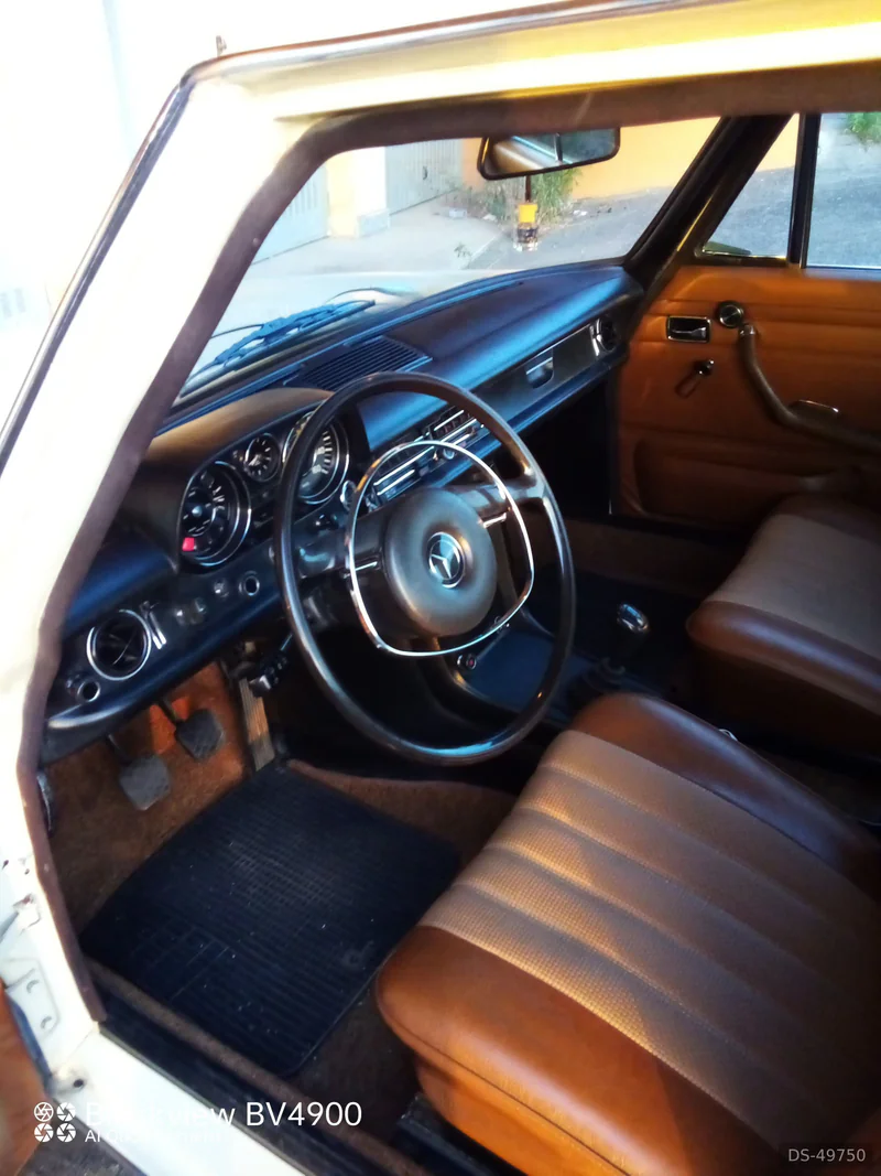 1971 Mercedes-Benz 220d in Fonte Nuova 6