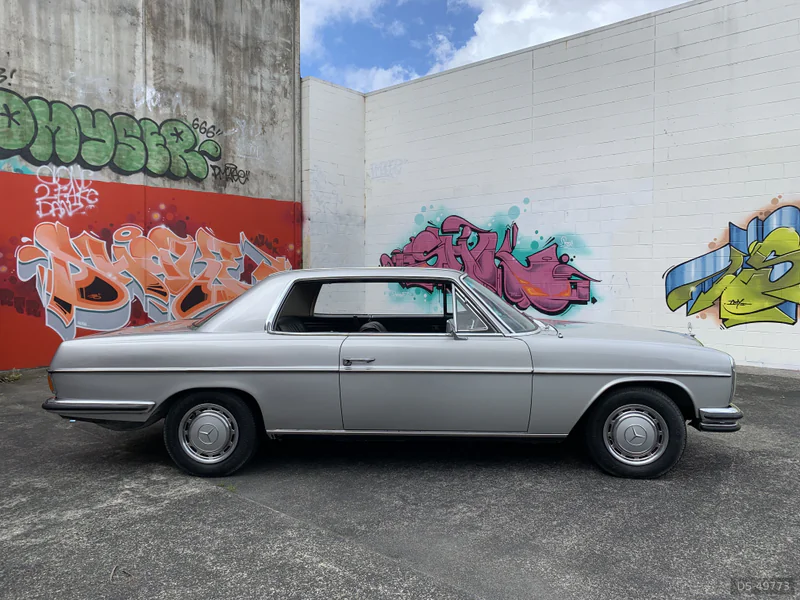 1971 Mercedes-Benz 250ce in Auckland 5