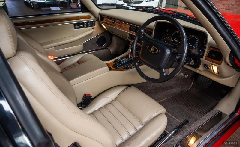 1992 Jaguar Xjs in Balmain 7