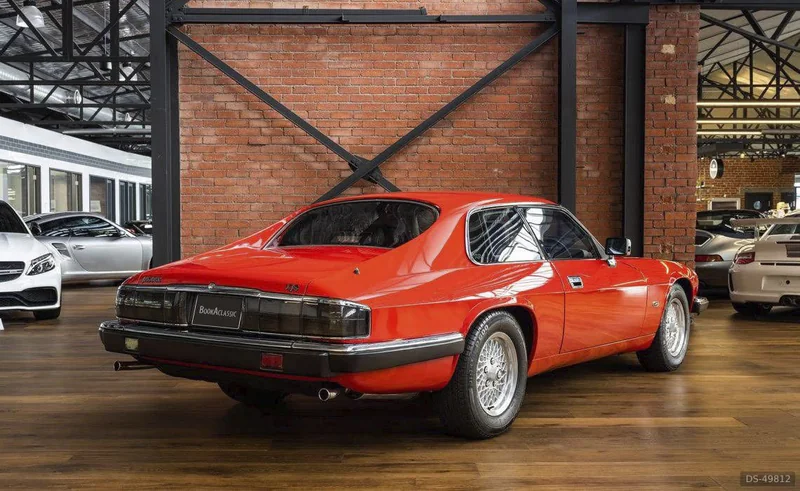 1992 Jaguar Xjs in Balmain 4