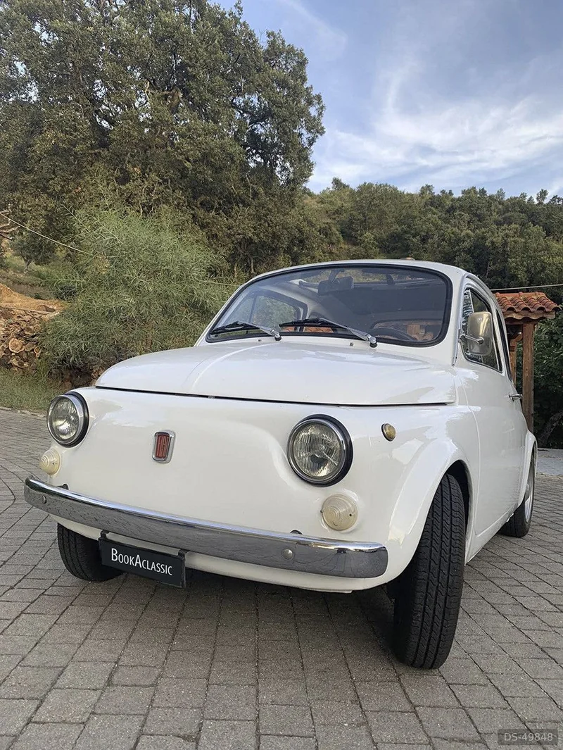 1970 Fiat 500 in Rose 2