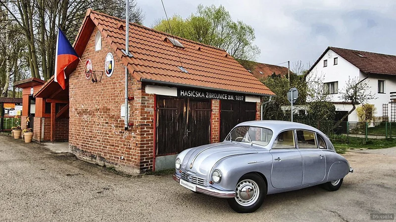 1952 Tatra 600 in Benešov 2