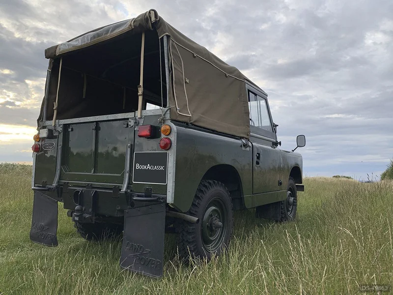 1967 Land Rover Series 2a in Newbury 8