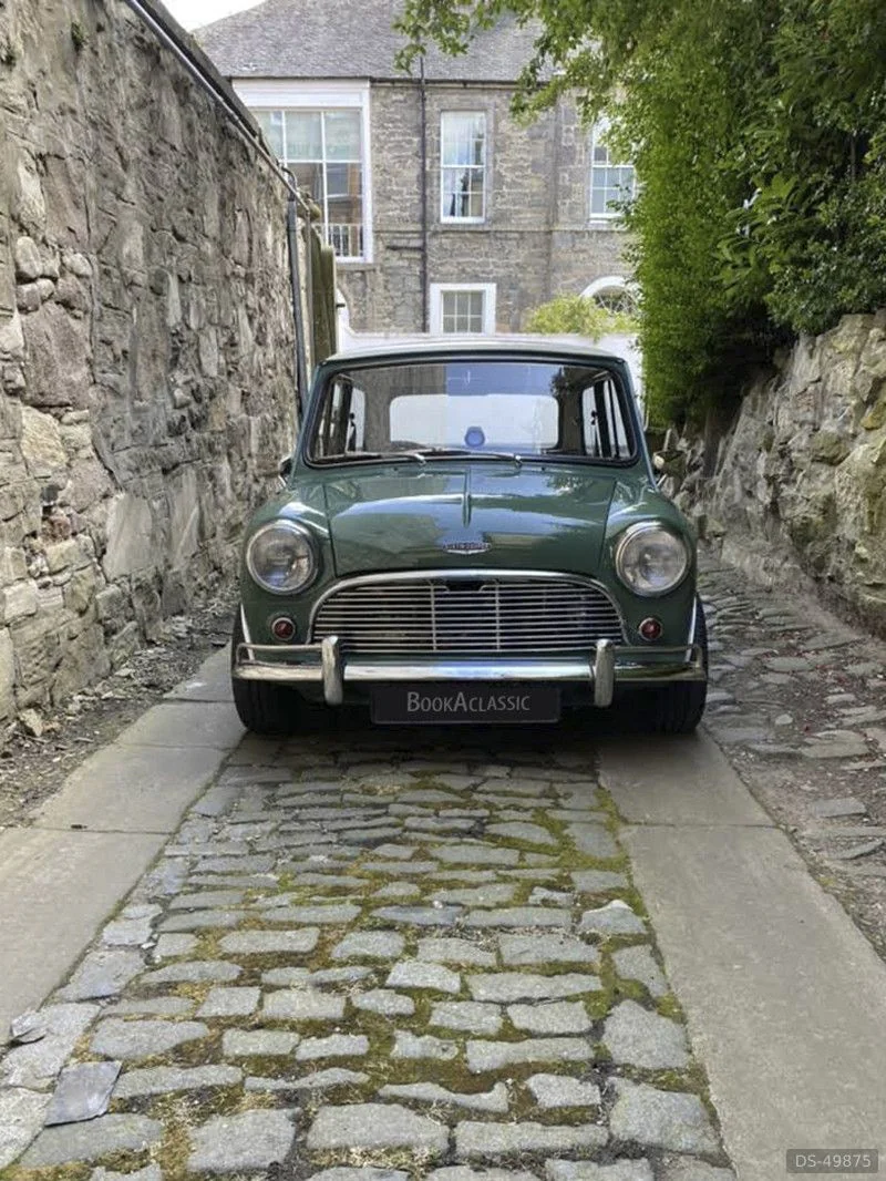 1964 Austin Mini in Edinburgh 9