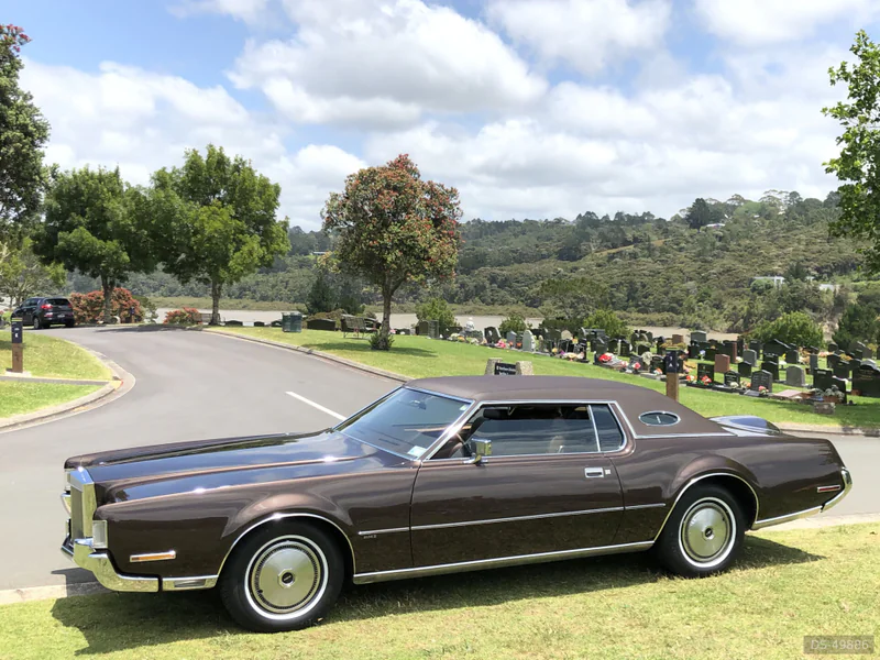 1972 Lincoln Continental Mark IV in Auckland 10