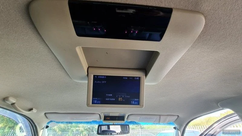 2008 Nissan Elgrand in Larkhall 9