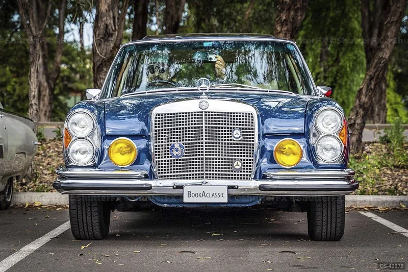 1972 Mercedes-Benz 280SE 3.5 in Sydney 6
