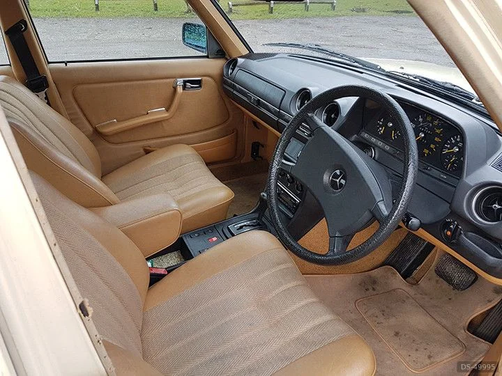 1981 Mercedes-Benz 230e in Manchester 4