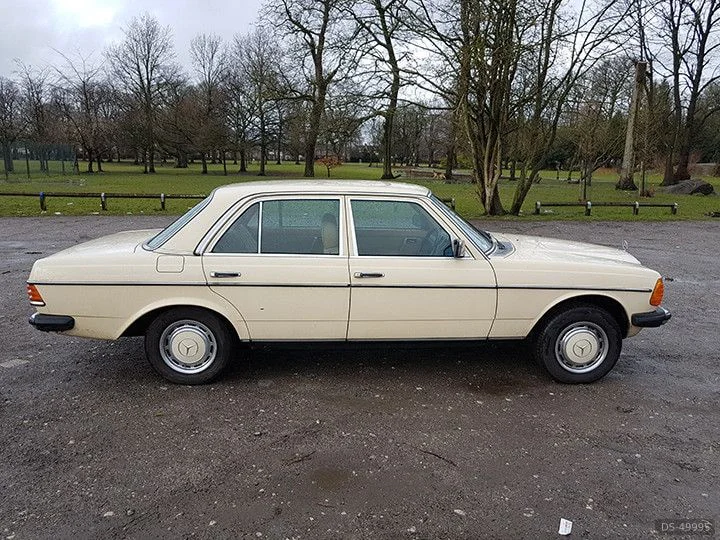 1981 Mercedes-Benz 230e