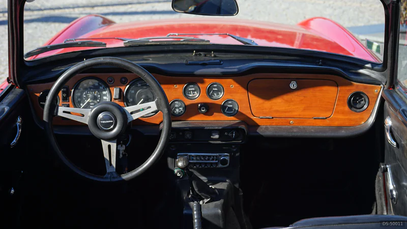 1972 Triumph Tr6 in Amarante 2