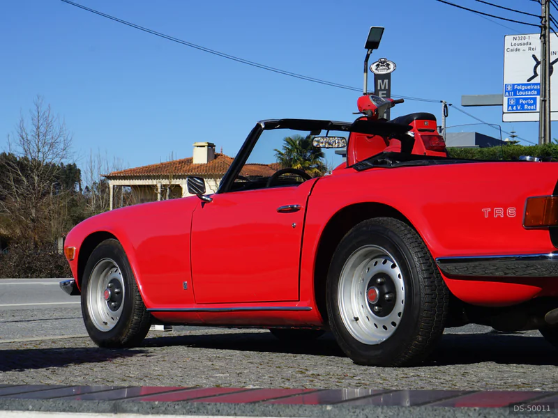 1972 Triumph Tr6 in Amarante 4