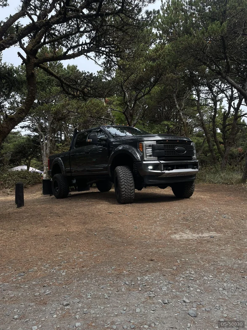 2014 Ford F350 in Langley 5