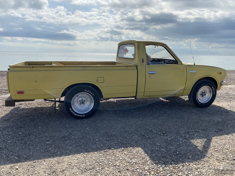 1975 Toyota Hilux in Snape 4
