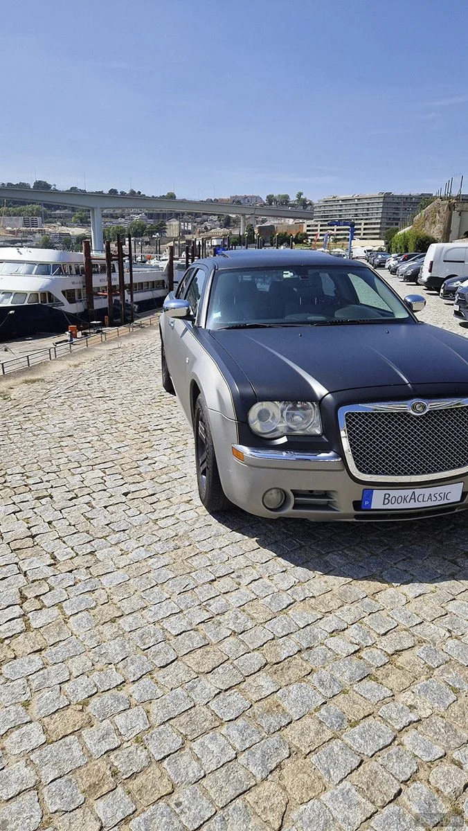 2006 Chrysler 300c in Ermesinde 8