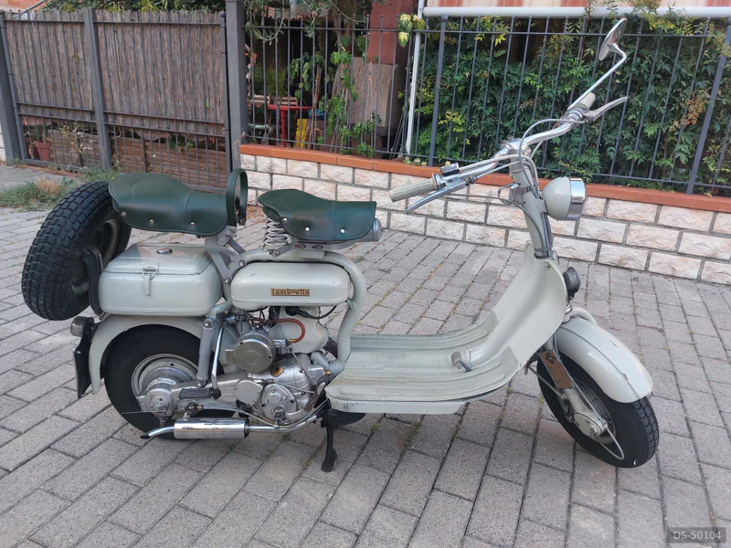 1955 Innocenti Lambretta 150d in Sesto Fiorentino 3
