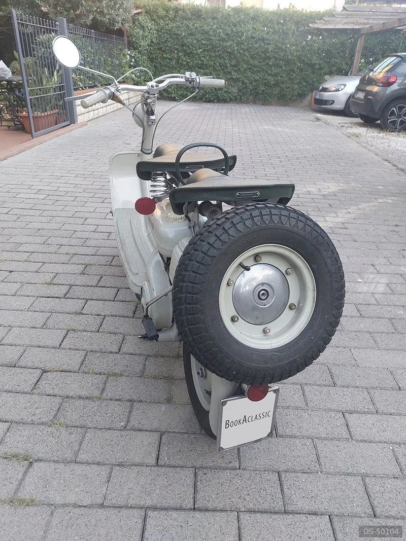 1955 Innocenti Lambretta 150d in Sesto Fiorentino 2