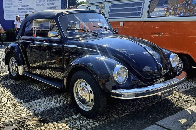 1975 Volkswagen Maggiolone Cabrio 15 D 11 in Gerenzano 5