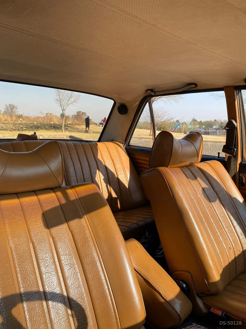 1968 Mercedes-Benz W114 240d in Soweto 4
