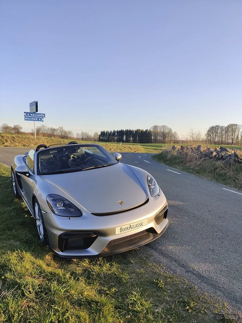 2020 Porsche 718 Spyder in Malmö