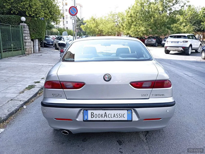 2000 Alfa Romeo 156 2.0 in Palermo 4