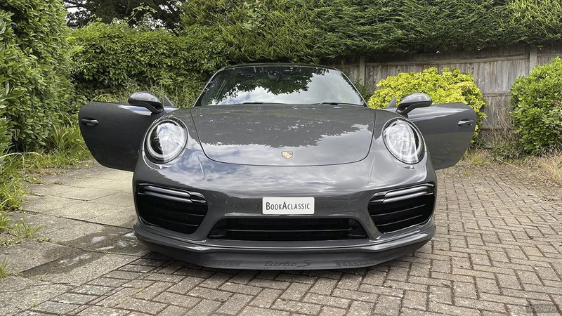 2017 Porsche 911 Turbo S in Surrey 6