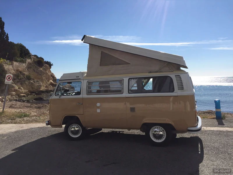 1978 Volkswagen T2 Westfalia in Alicante 3